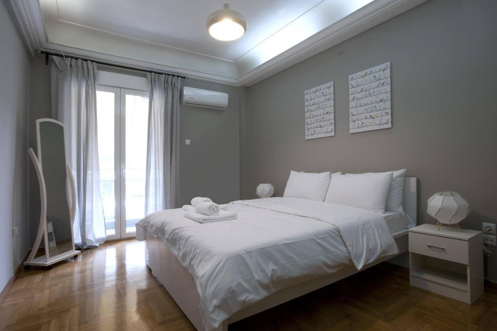 Patision, A Modern & Comfortable Apartment Athens Ngoại thất bức ảnh